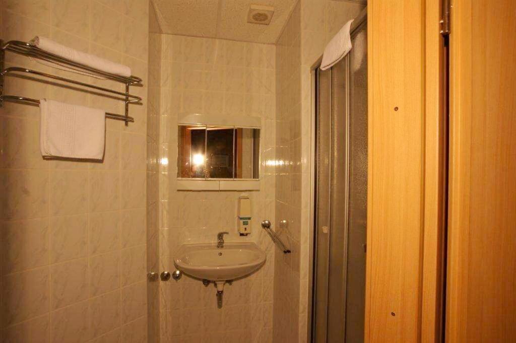 Hotel Elbinger Platz Bremerhaven Zimmer foto